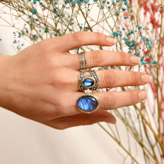 Labradorite Leaf Ring Sterling Silver